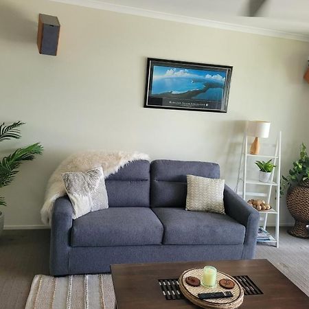 Watersons At Airlie Central Apartments Airlie Beach Eksteriør billede