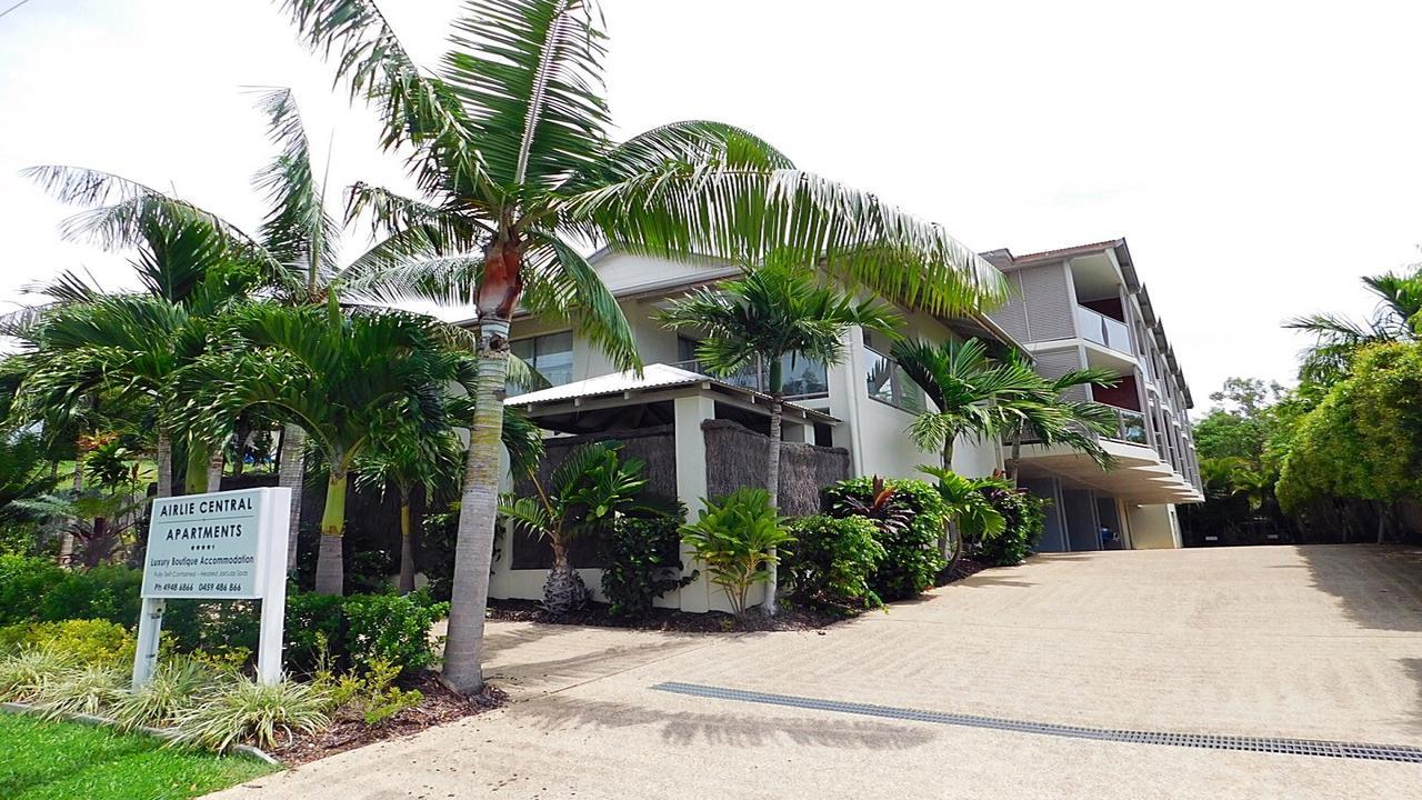Watersons At Airlie Central Apartments Airlie Beach Eksteriør billede